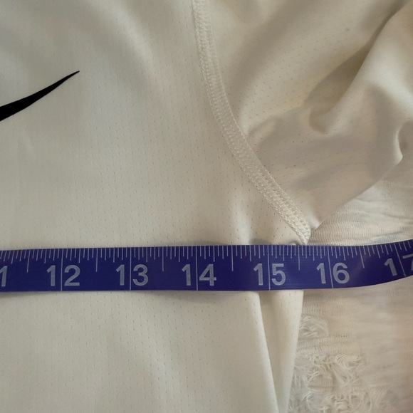 Nike Dri-FIT Miler Long Sleeve Running Top White Yoga Pilates Thumb Hole | S - Picture 9 of 10